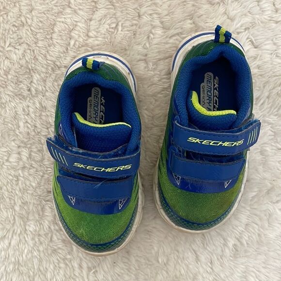 Sketchers Toddler Shoes - Picture 2 of 5